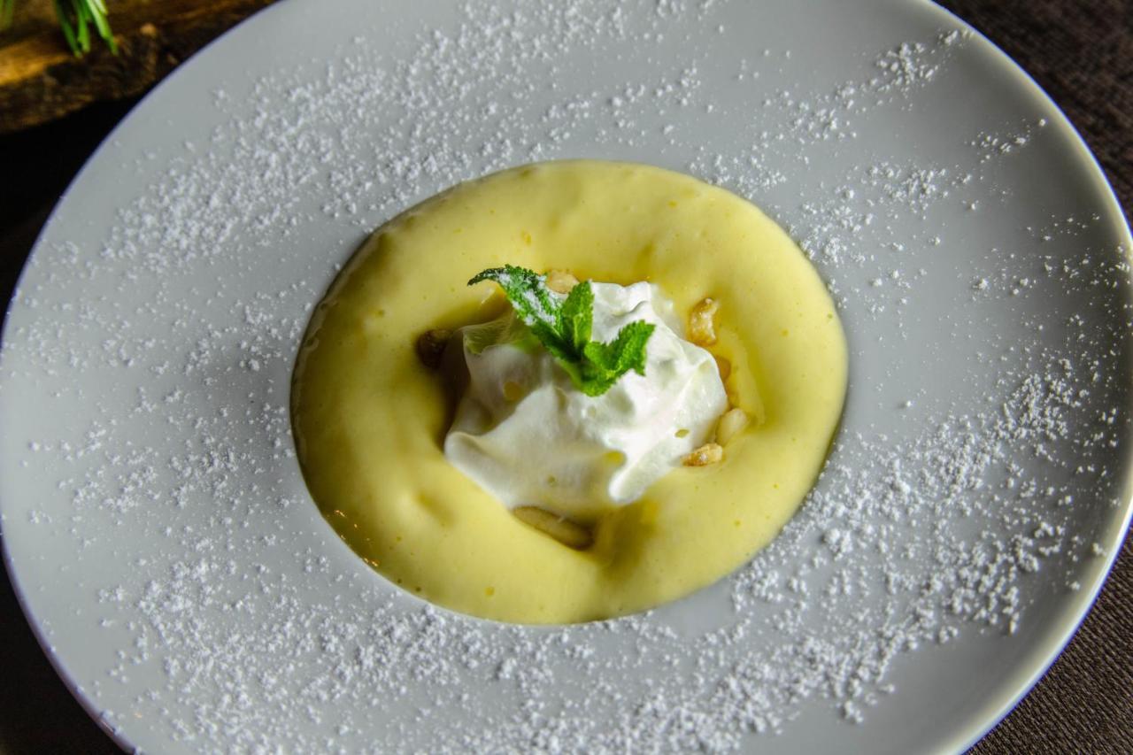 Hotel Petit Dahu - Chambres Et Restaurant Cogne Zewnętrze zdjęcie